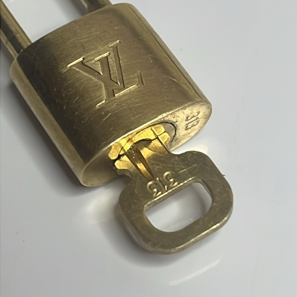 Louis Vuitton Padlock & Key #319 - Picture 2 of 5